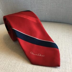 Oscar de la Renta Red Striped Tie Vintage